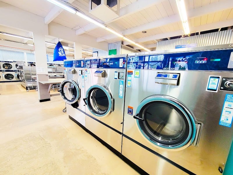 Montecito Super Wash - Laundromat in CA 95409