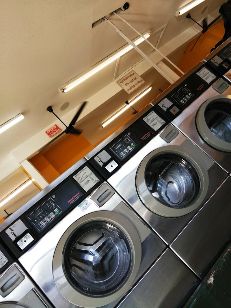 Mouro's Cleaners & Laundromat - Laundromat in FL 32206