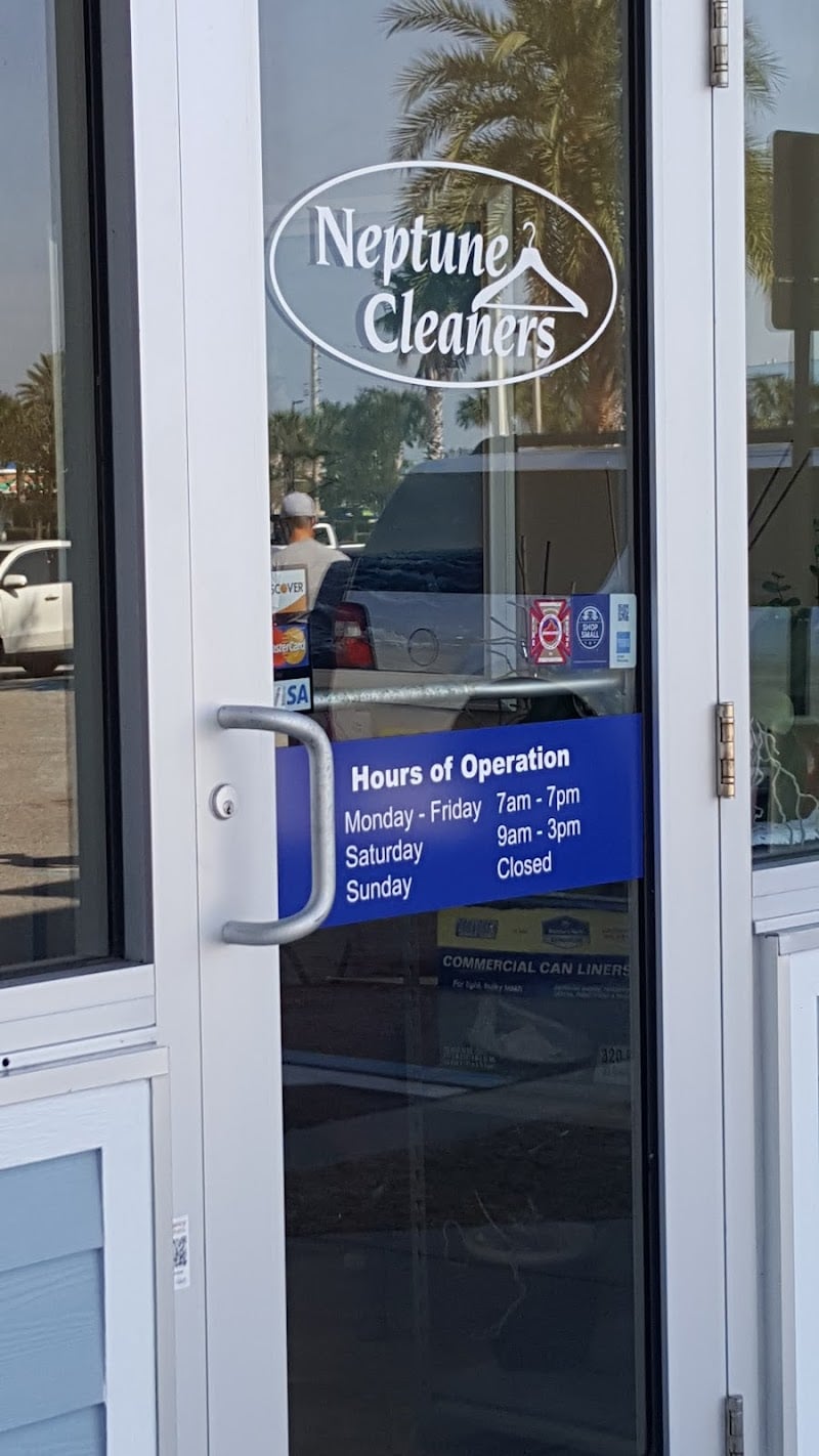 Neptune Cleaners - Laundromat in FL 32266