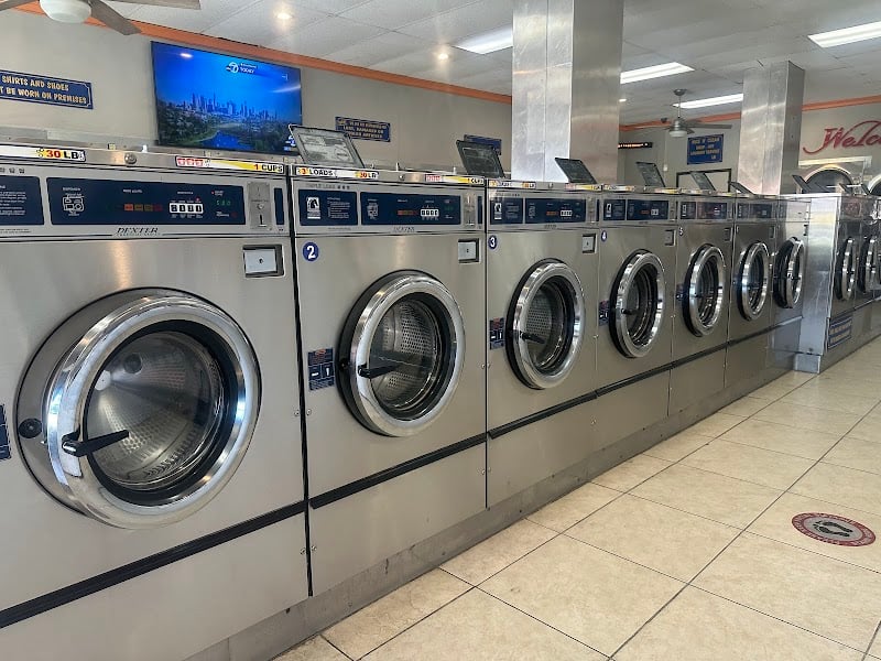 Nice & Clean Coin Laundry - Laundromat in CA 91502