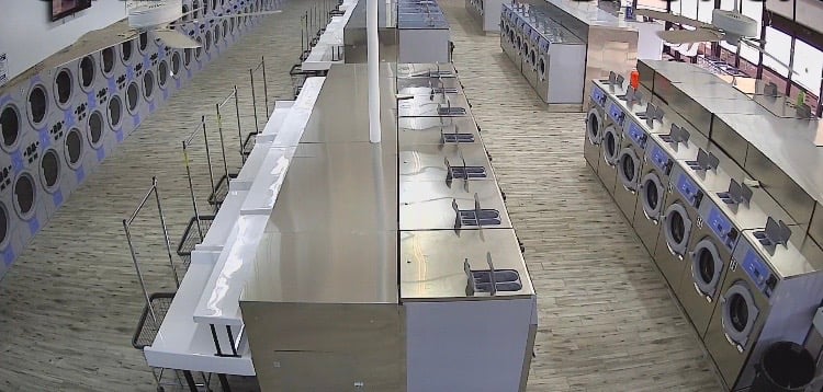Ocean Wash and Dry - Laundromat in Denton