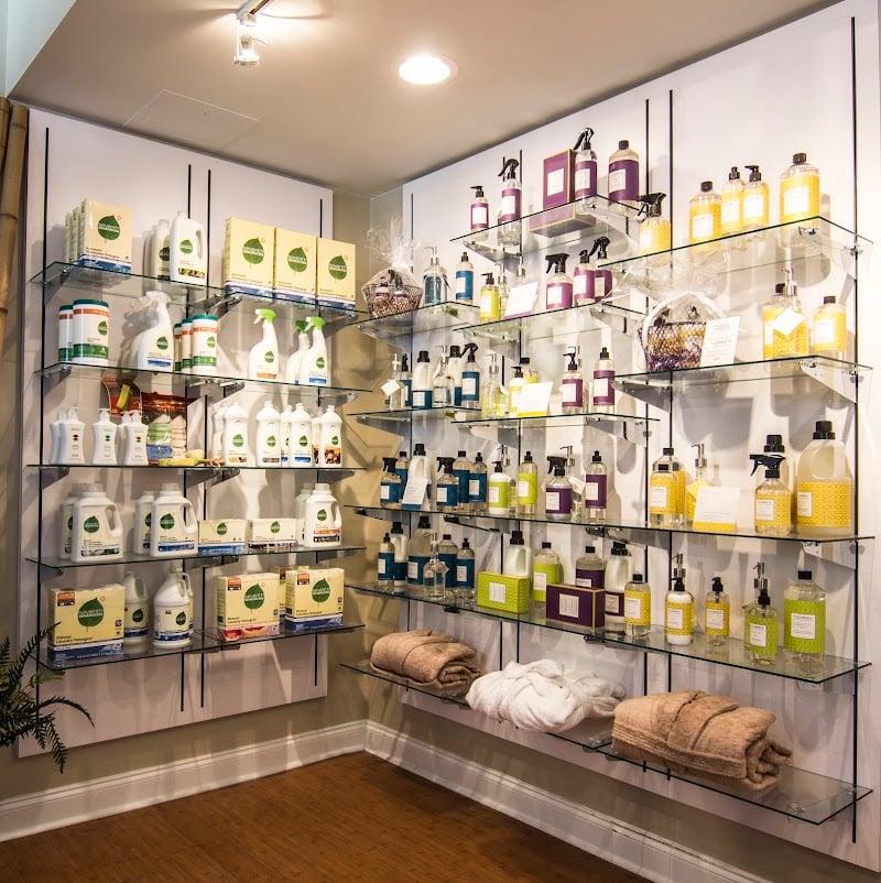 OZO2 Eco Dry Cleaners and tailoring studio - Laundromat in FL 33401