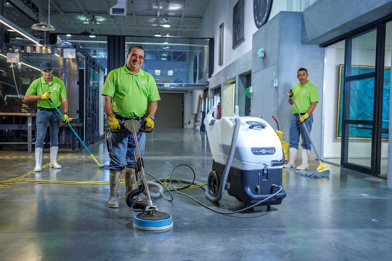Pro Facility Services - Commercial Cleaning Services in Miami, FL | Janitorial Services in Florida | Office Cleaning Florida - Laundromat in FL 33166
