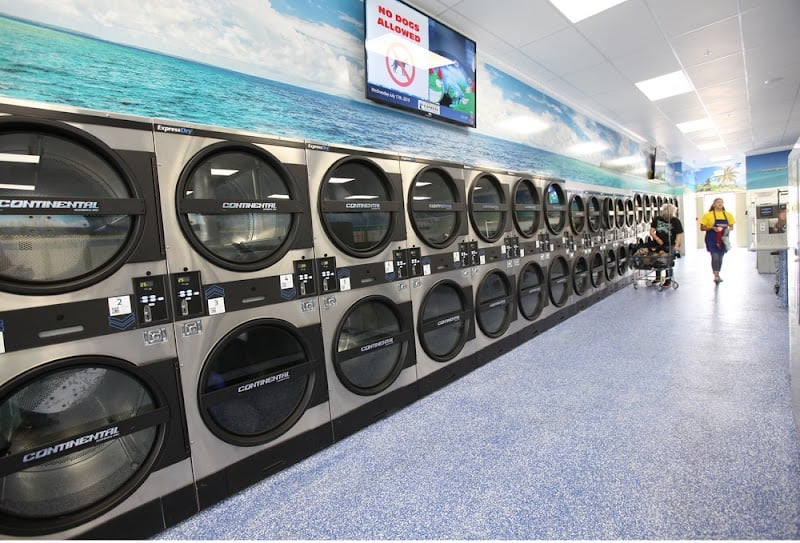 Queen Wash Laundry - Laundromat Oxnard. Drop Off. Fluff & Fold - Laundromat in CA 93033