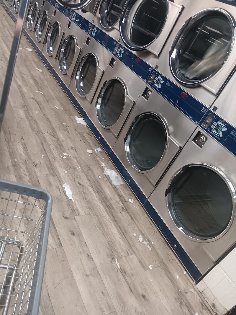 Quick Clean Laundromat - Laundromat in Longview