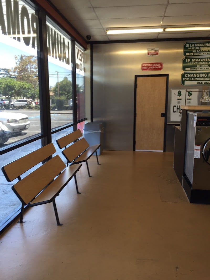 Soapy Hai Laundromat - Laundromat in CA 92707
