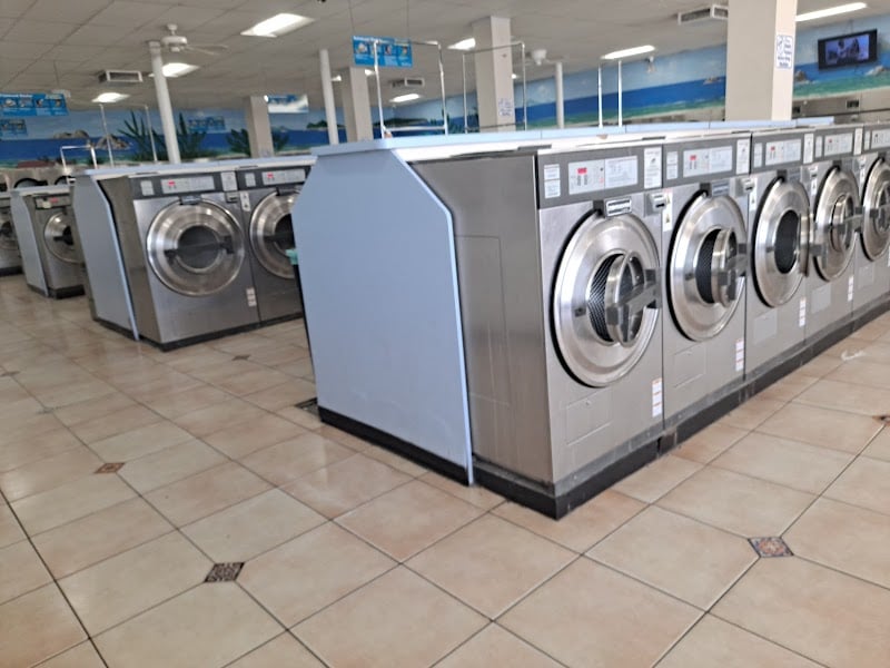 Sparklean Laundry: Wash & Fold Service - Laundromat in CA 93306
