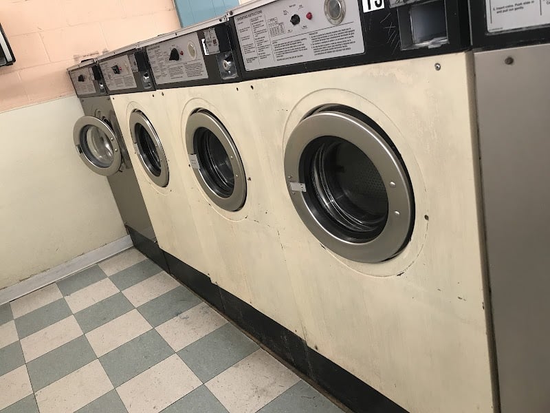 Speedy Wash - Laundromat in CA 90802