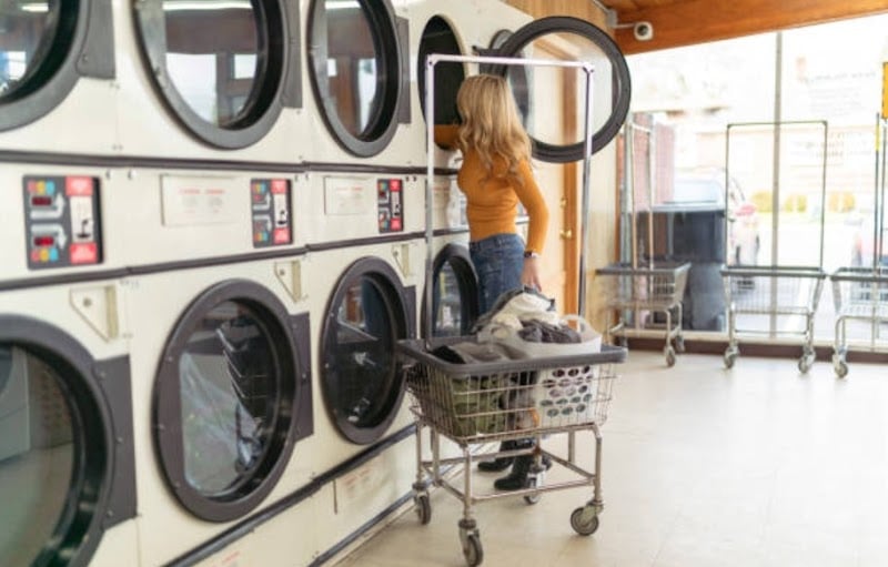 Spencers Washateria - Laundromat in Pasadena
