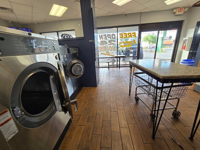 Spin City Laundry - Laundromat in FL 34471