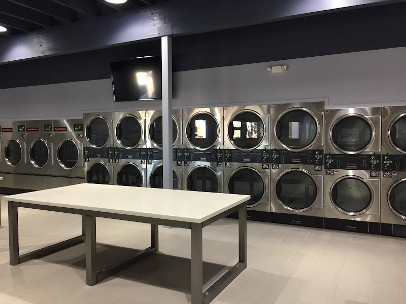 SpinCycle - Laundromat in CA 95202