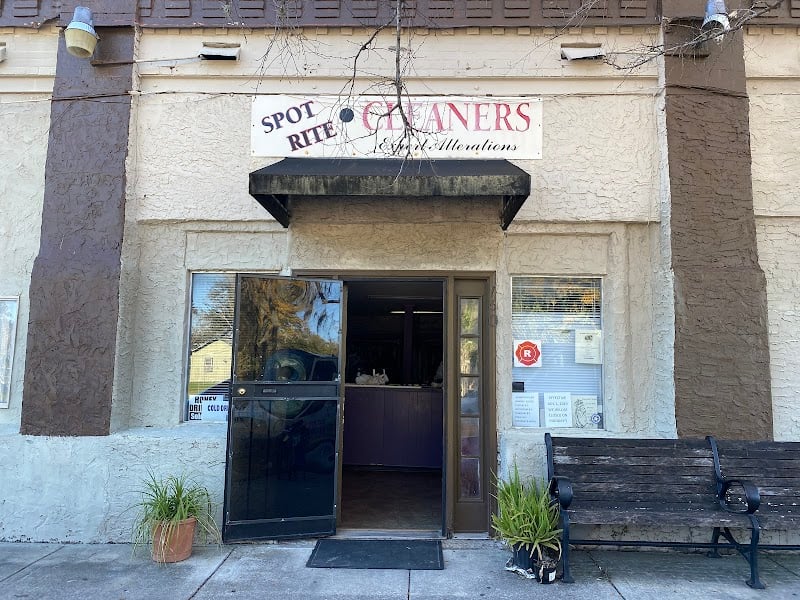 Spot Rite Cleaners - Laundromat in FL 32202