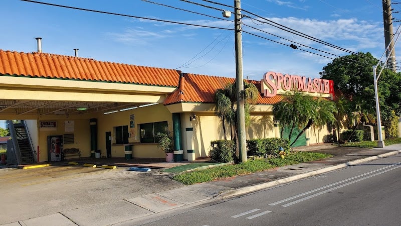 Spotmaster Cleaners - Laundromat in FL 33160