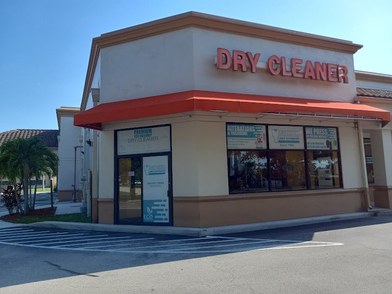 Stadium Dry Cleaners - Laundromat in FL 33904