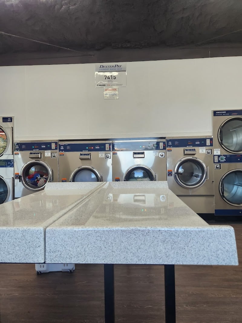 Starlight Laundry - Laundromat in Longview