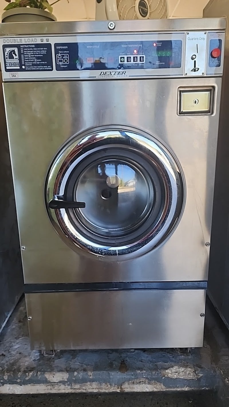 Stedman's Self Services Laundry - Laundromat in FL 32168