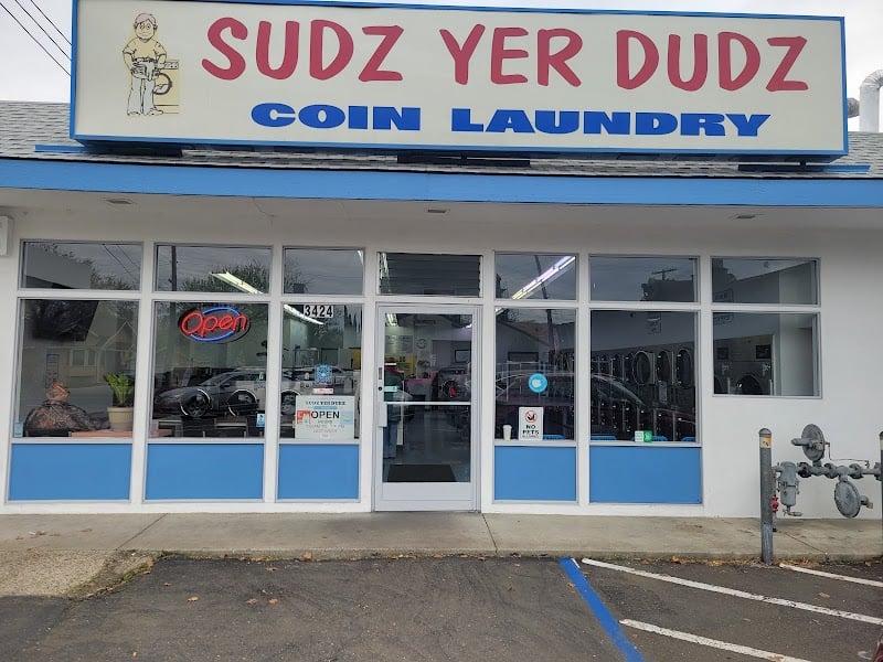 Sudz Yer Dudz Laundromat - Laundromat in CA 95816