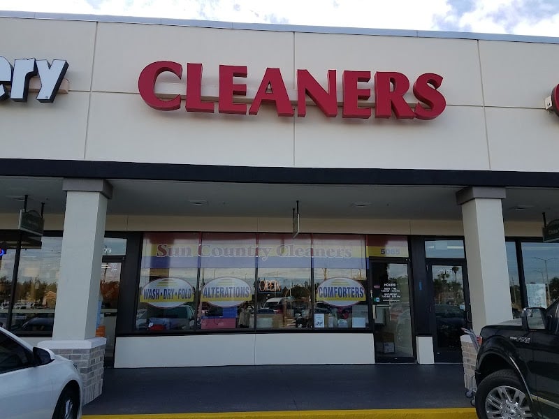 Sun Country Cleaners - Laundromat in FL 33711