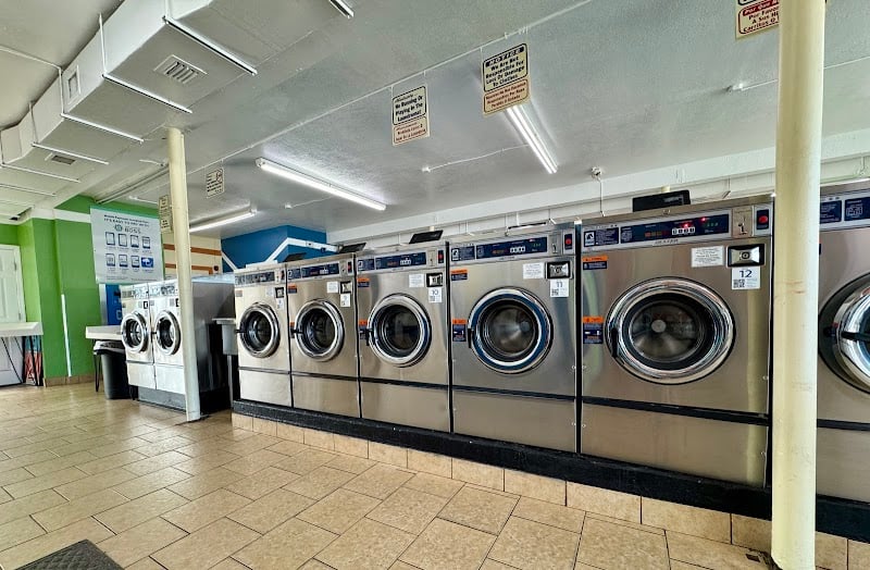 Suncoast Laundromats - Laundromat in FL 33707