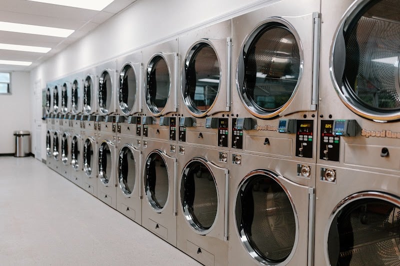 Sunshine Suds Laundromat - Laundromat in FL 32168