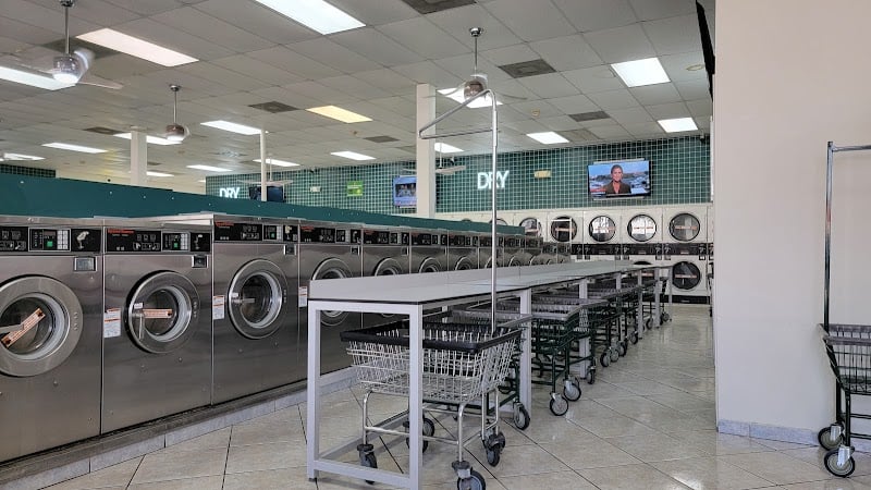 Super Wash & Dry - Laundromat in FL 33157