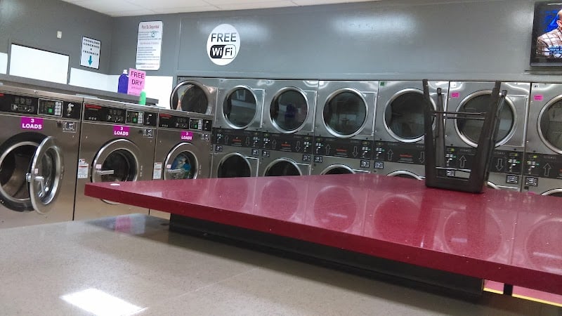 Super Wash 'n Dry - Laundromat in CA 90003