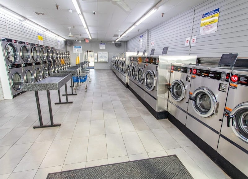 Supermatt Laundry - Laundromat in FL 34235