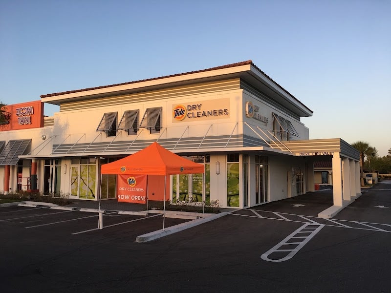 Tide Cleaners - Laundromat in FL 33907