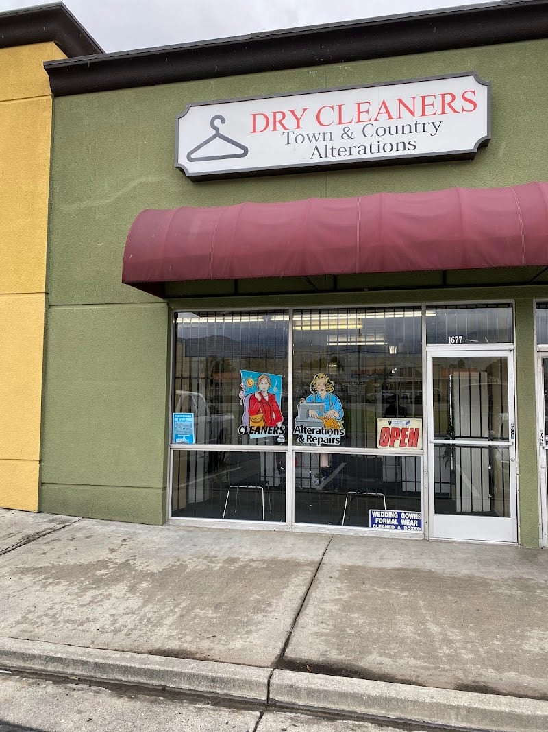 Town & Country Cleaners - Laundromat in CA 92404