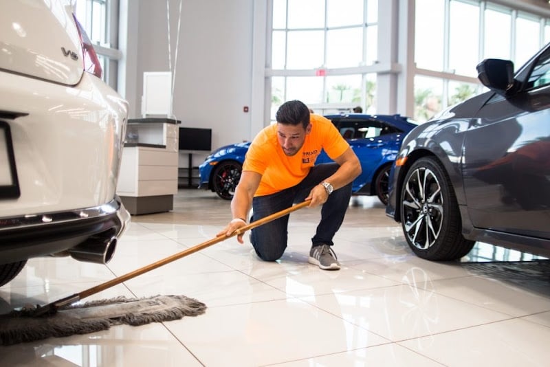 Triad Cleaning Solutions, LLC - Laundromat in FL 33609
