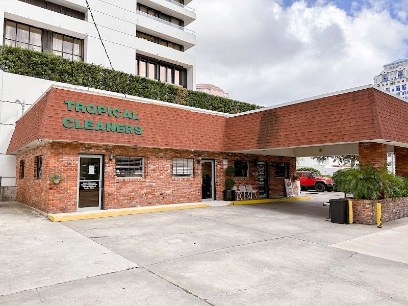 Tropical Cleaners & Laundry - Laundromat in FL 33401