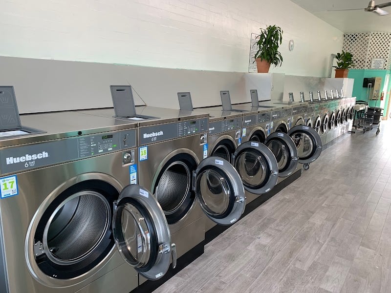 Tropical Laundry Beachside - Laundromat in FL 32118