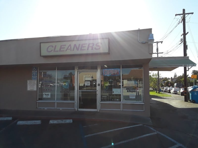 Vallejo Cleaners - Laundromat in CA 94590