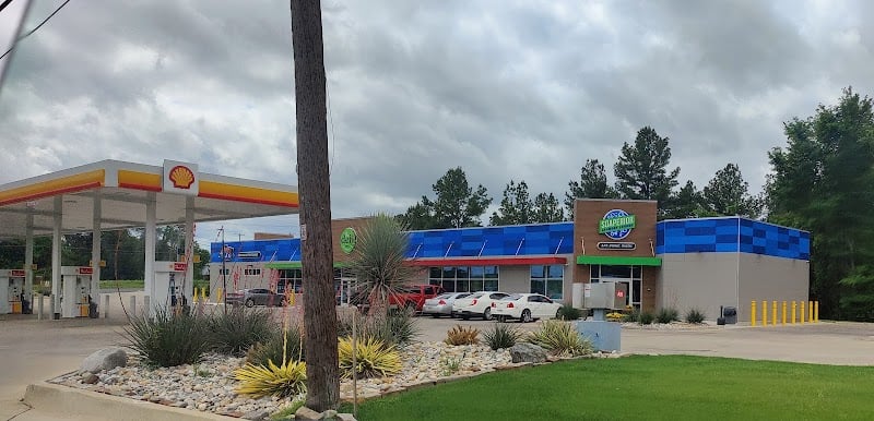 Wash Master Laundromat - Laundromat in Longview