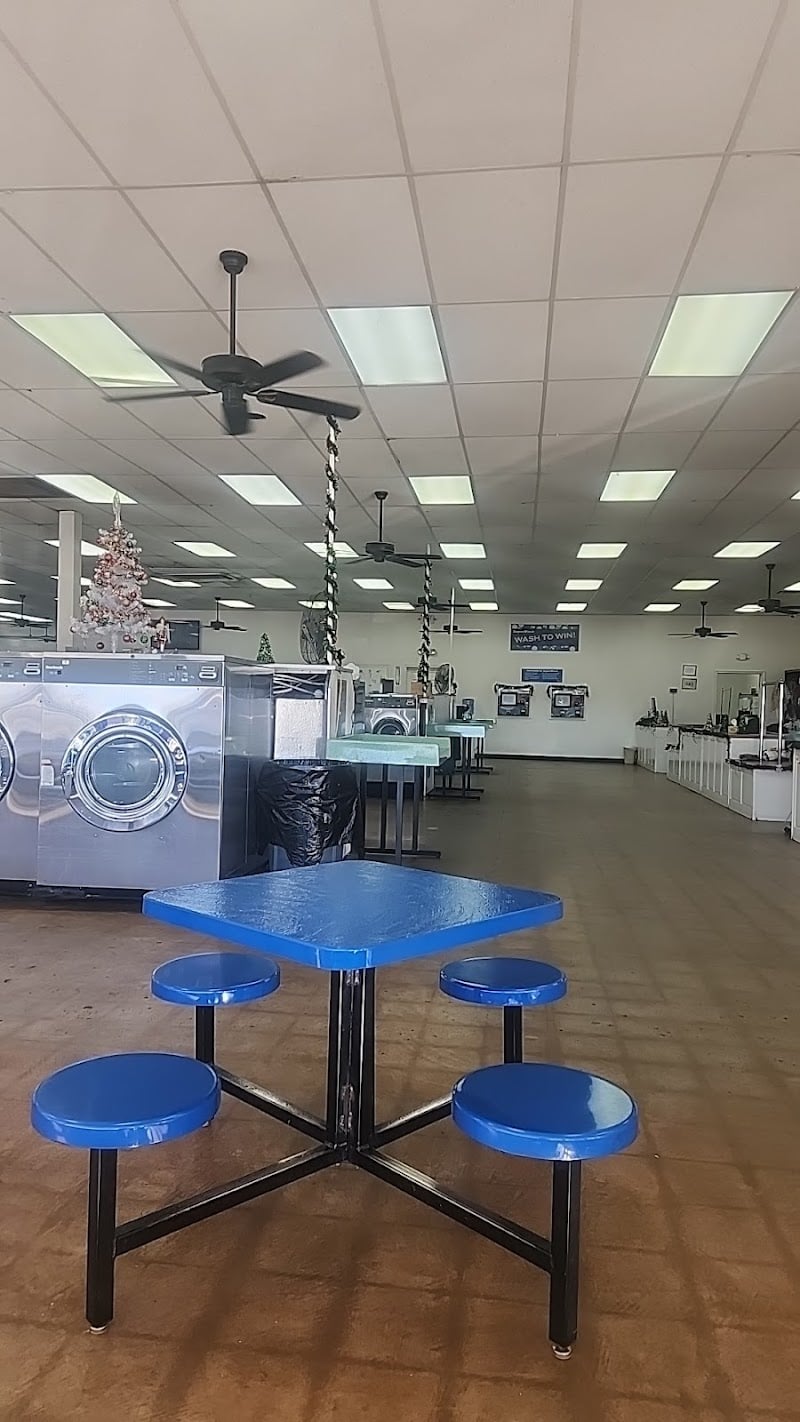 Washateria SuperWash Card Laundry Odessa - Laundromat in Odessa