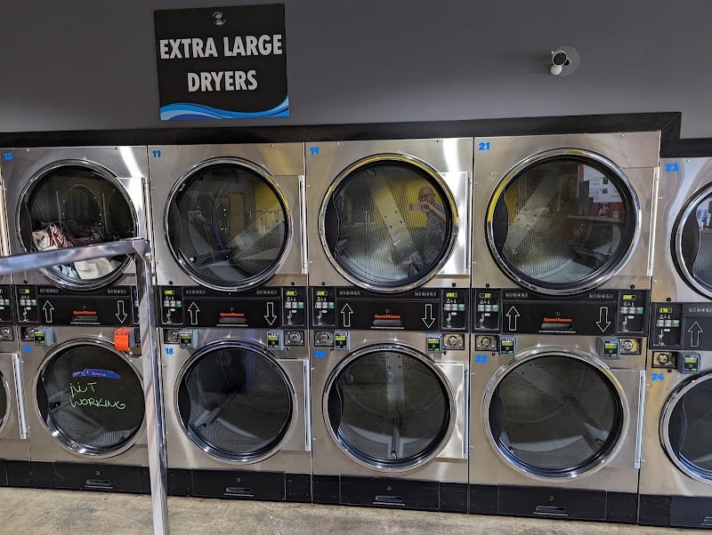 WeHo Wash - Laundromat in CA 90046