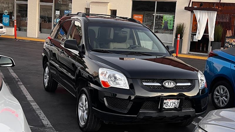 Crest Cleaners - Laundromat in CA 90034