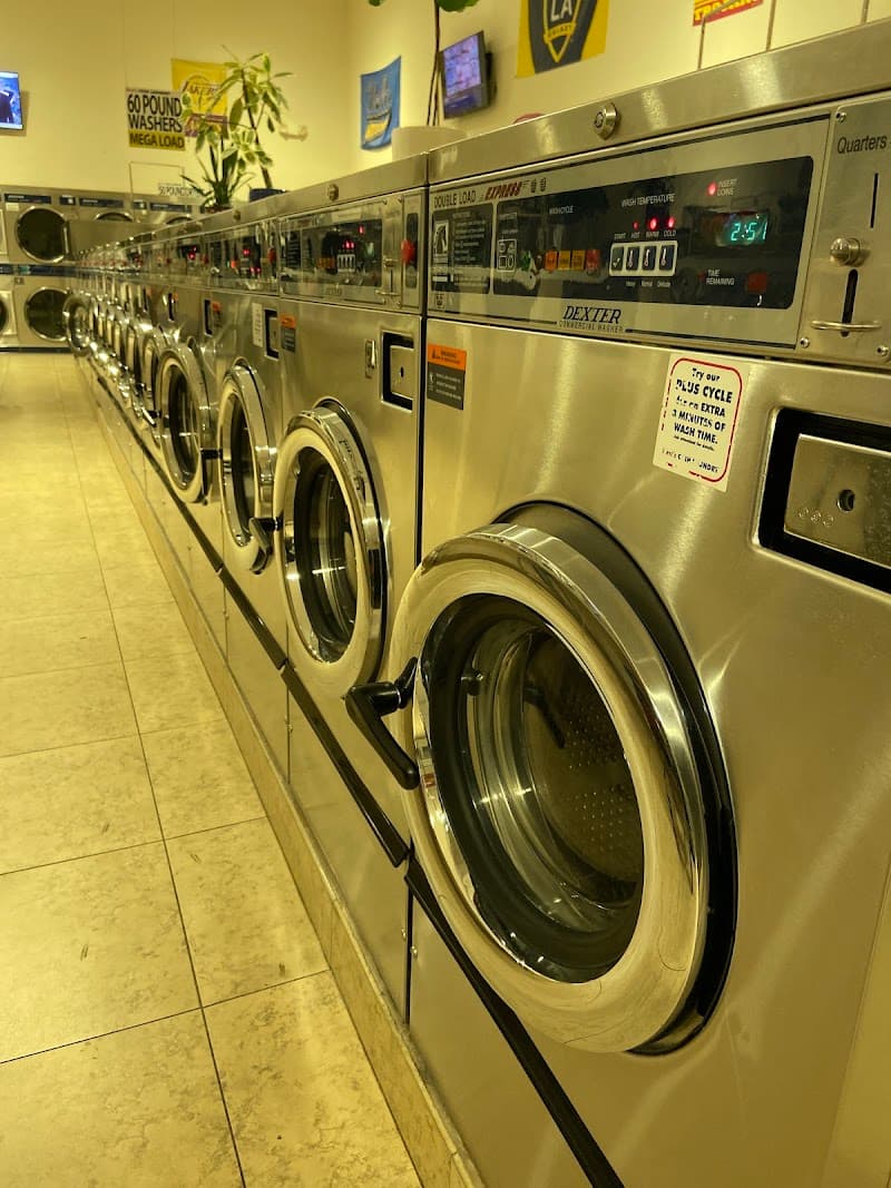 Desi's Coin Laundry - Laundromat in CA 90006
