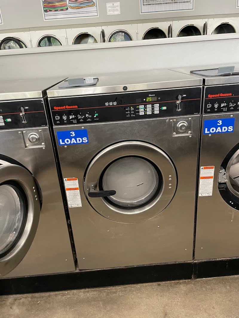 Dirty Bird Laundry - Laundromat in CA 93705