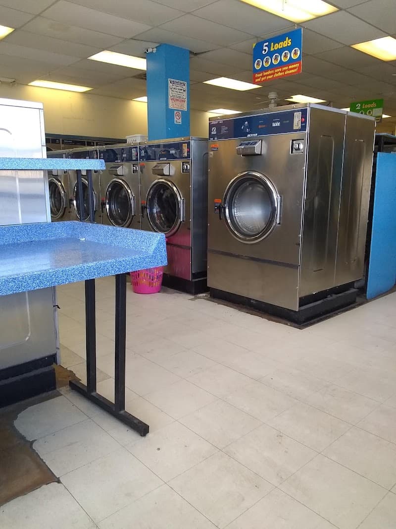 E-Z Wash - Laundromat in San Antonio