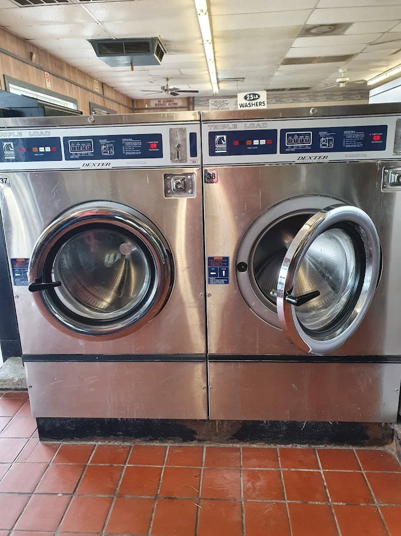 E-Z Wash - Laundromat in San Antonio