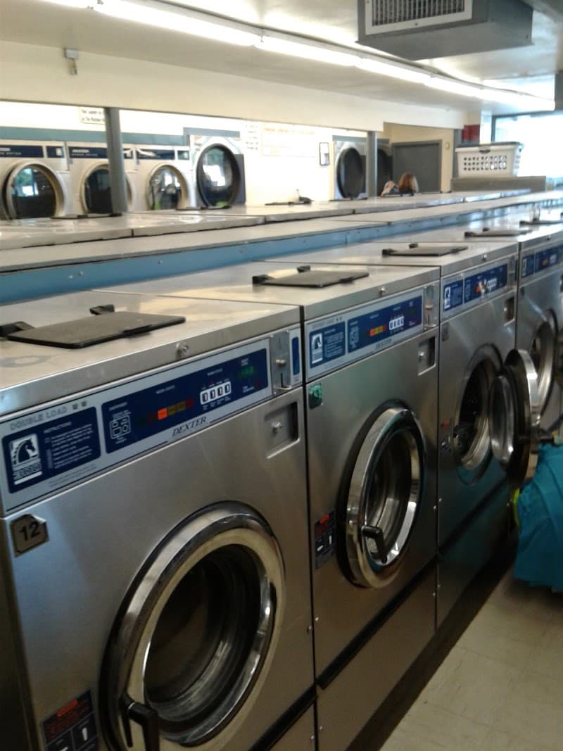 E-Z Wash - Laundromat in San Antonio