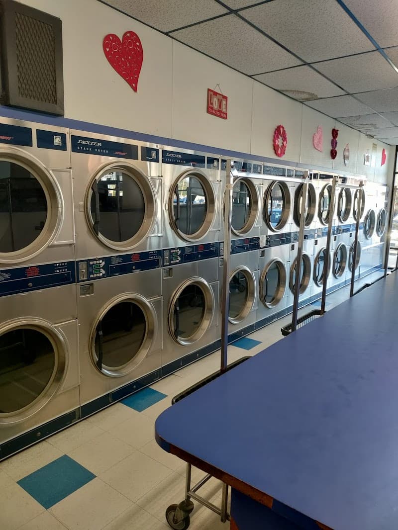 Launderland Coin-Op Laundry - Laundromat in CA 93728