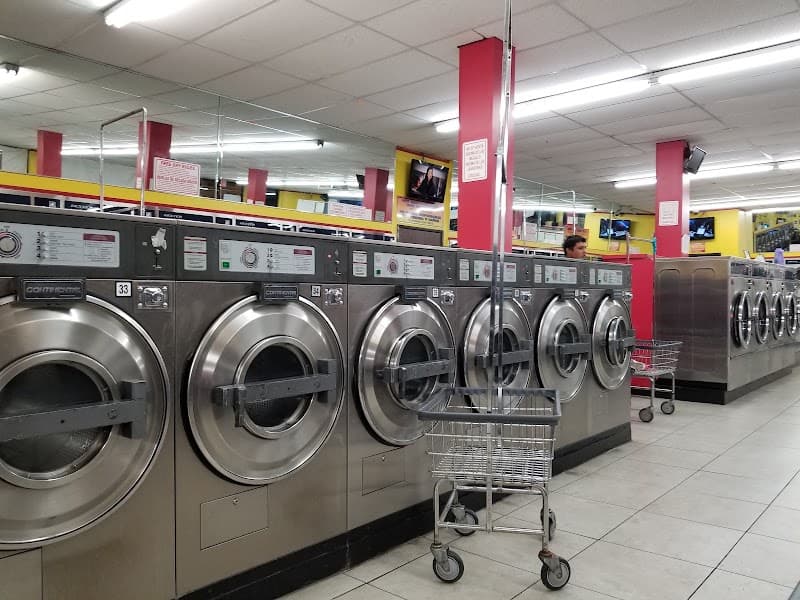 LaundryMax Express Lavanderia Coin Laundry - Laundromat in CA 90001