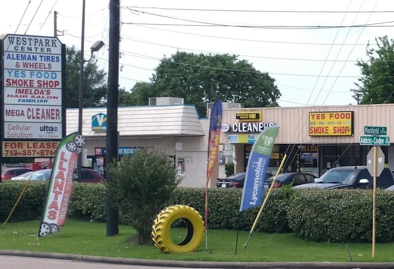 Mega Cleaners - Laundromat in Houston