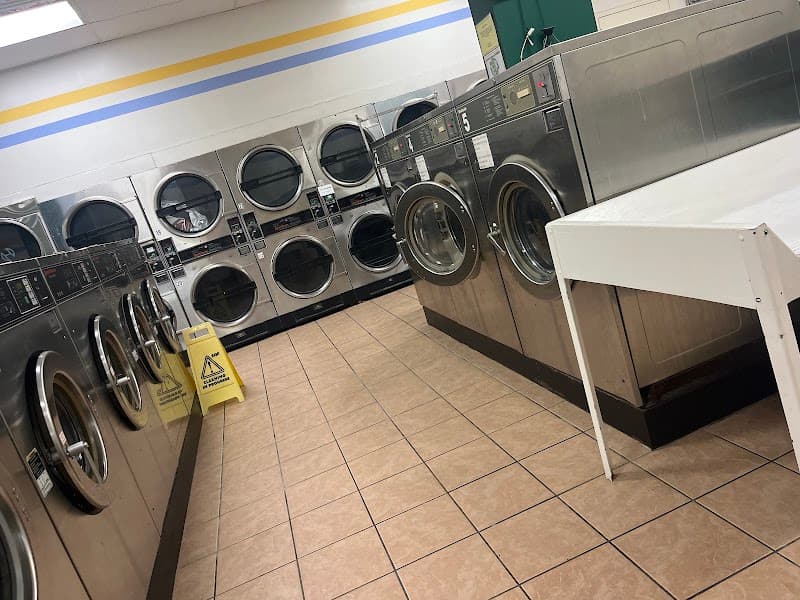 Mr. Klean Washateria - Laundromat in Houston