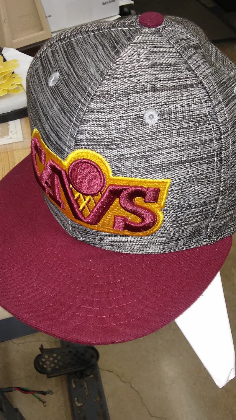 Oak Park Cleaners - Laundromat in San Antonio