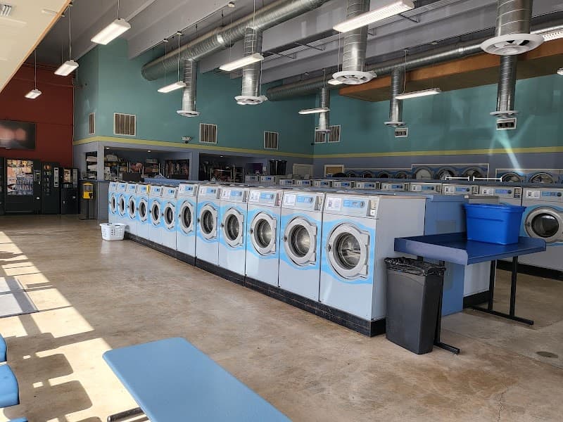 Olmos Park Wash & Fold - Laundromat in San Antonio