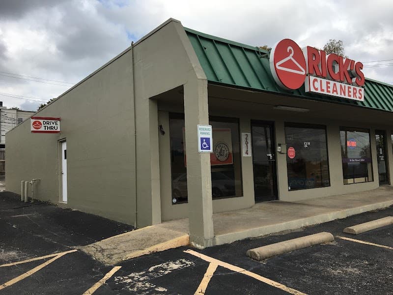 Rick's Cleaners - Laundromat in Austin